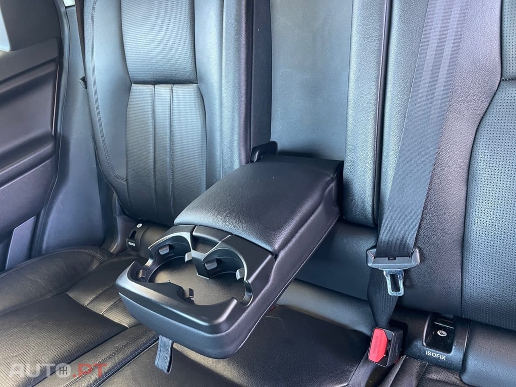 Land Rover Discovery Sport 2.0 TD4 HSE Luxury 7L Auto