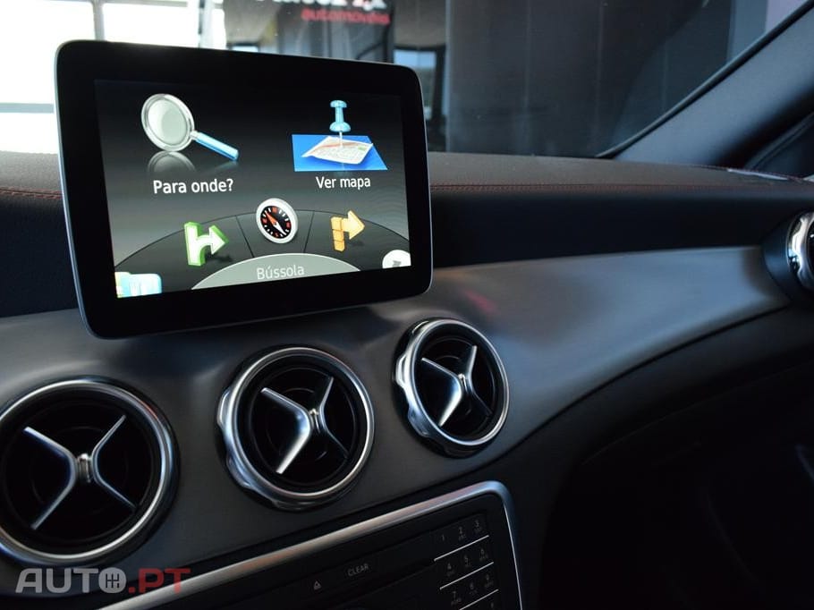 Mercedes-Benz GLA 220 d AMG Line