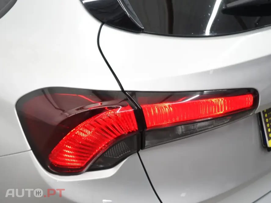 Fiat Tipo 1.3 M-Jet Lounge