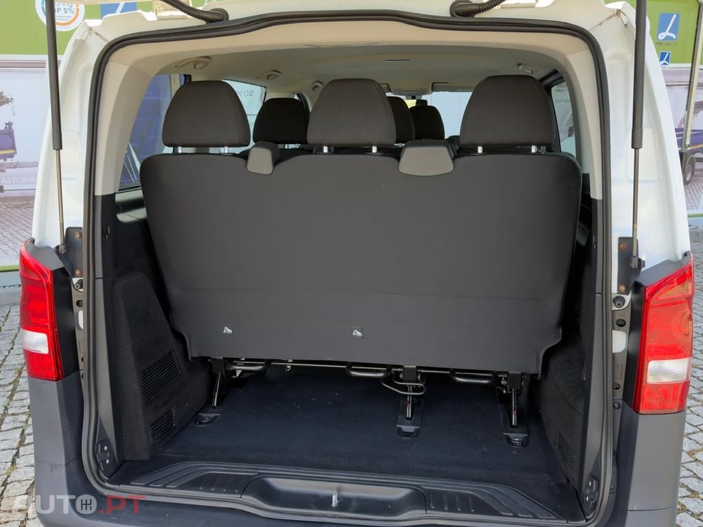 Mercedes-Benz Vito 9 LUGARES