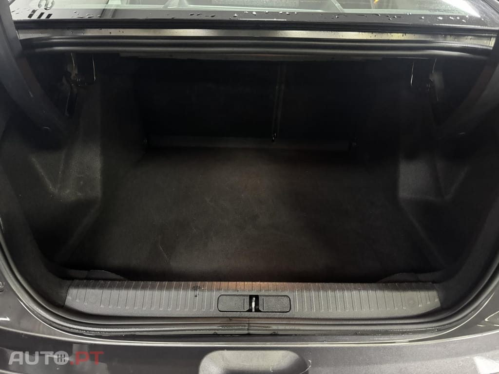 Citroen C4 X 1.2 PureTech Feel Pack EAT8