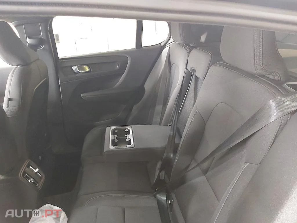 Volvo C40 Recharge Twin First Edition