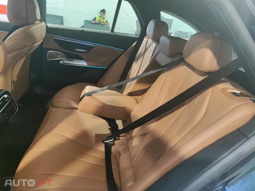 Mercedes-Benz E 300 de 4Matic All-Terrain