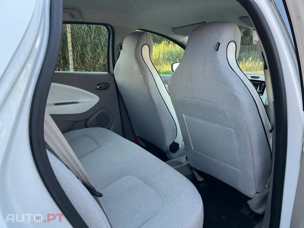 Renault Zoe (c/ Bateria) Z.E. 40 LIFE