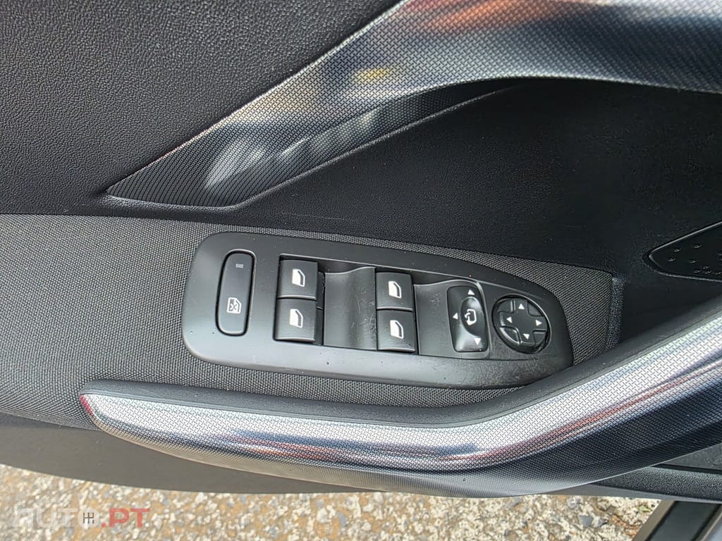 Peugeot 2008 1.6 BlueHDi Allure