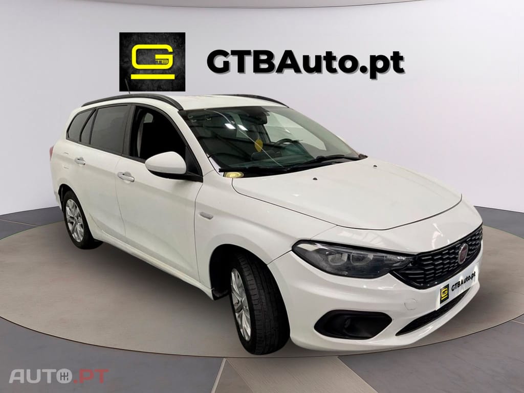 Fiat Tipo 1.3 M-Jet Lounge