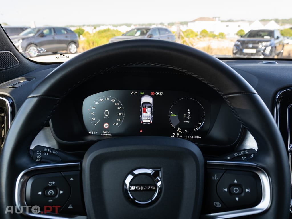 Volvo XC40 1.5 T4 PHEV Core
