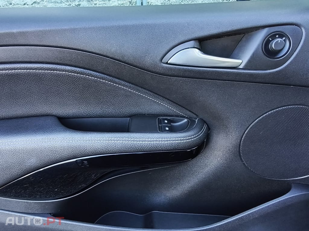 Opel Adam 1.2 Glam
