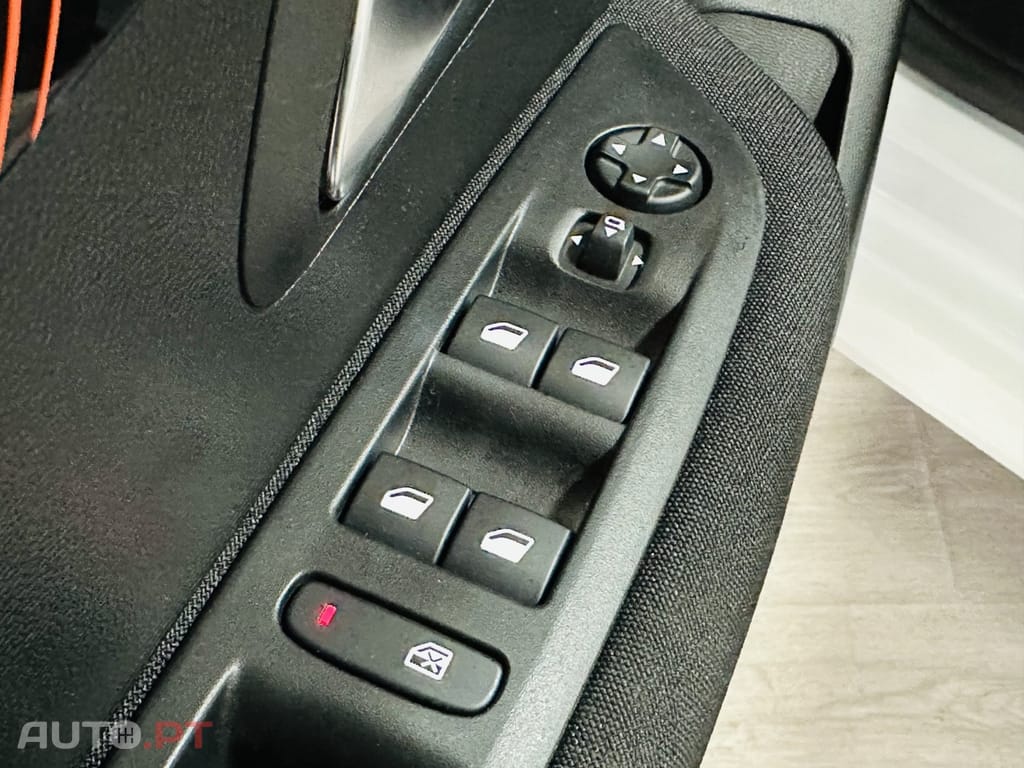 Peugeot 208 1.2 PureTech Active Pack