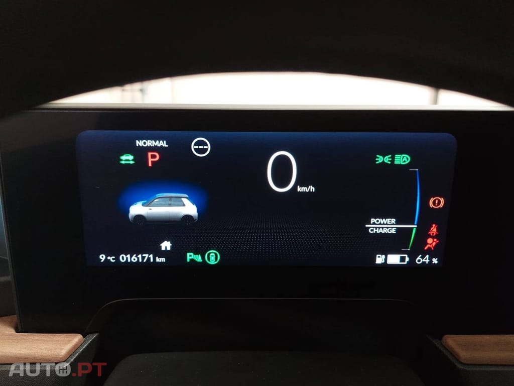 Honda e Advance