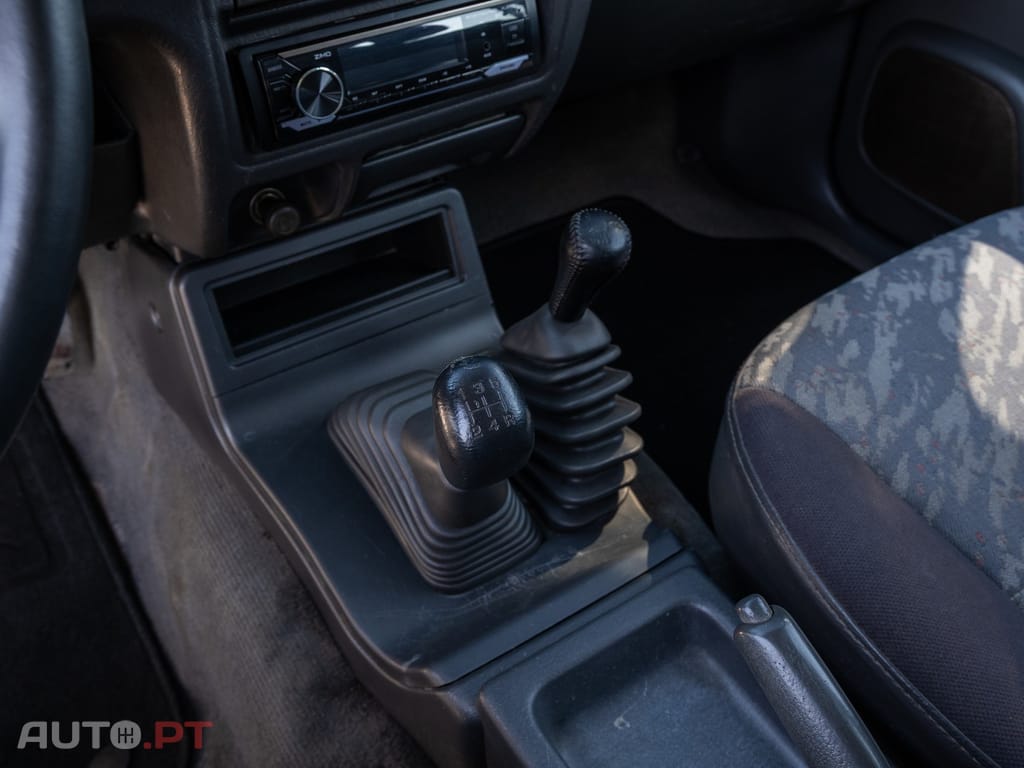 Mitsubishi L200 2.5 TD Strakar Sport CD