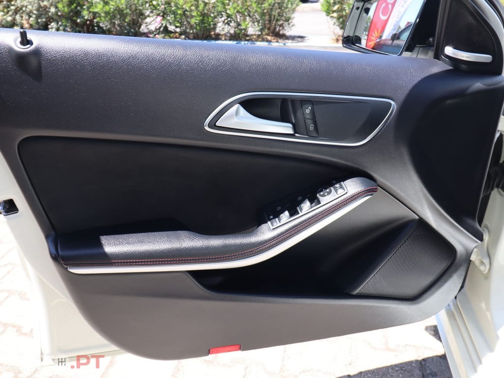 Mercedes-Benz A 200 d AMG Line Aut.