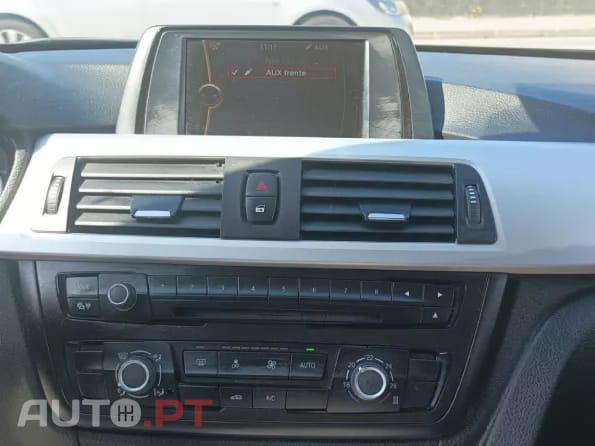 BMW 318 d Auto Line Sport (2012-2015)