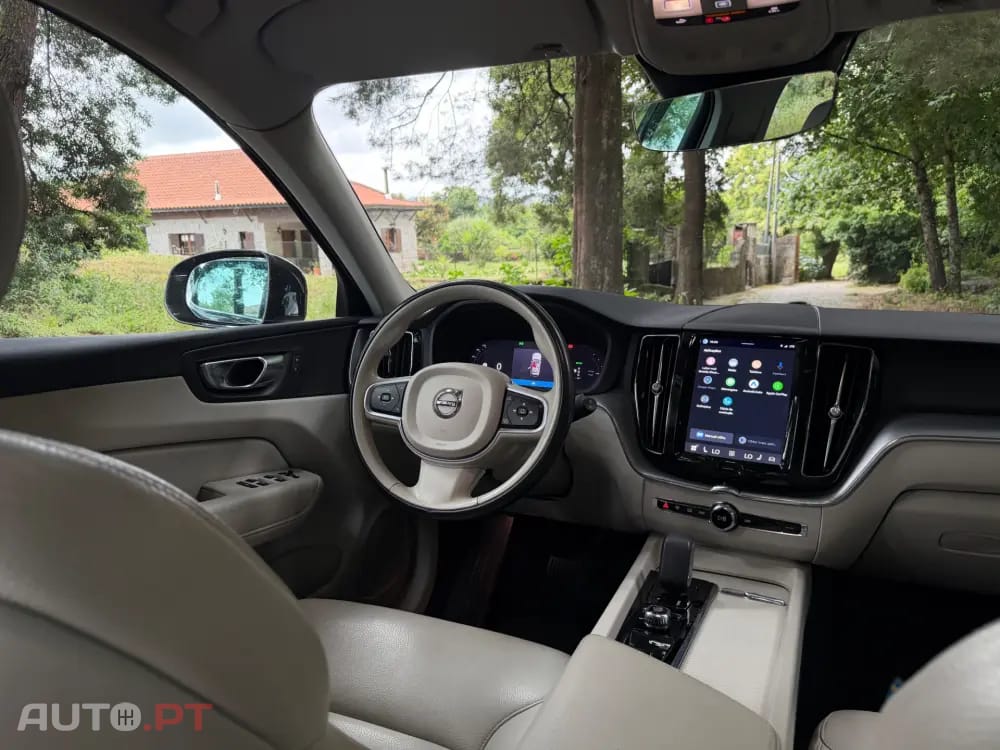 Volvo XC60 2.0 T6 PHEV Inscription Expression AWD