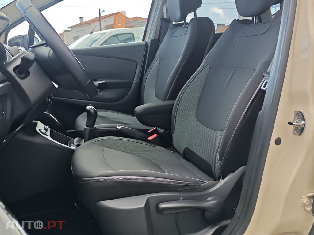 Renault Captur 0.9 TCE Exclusive