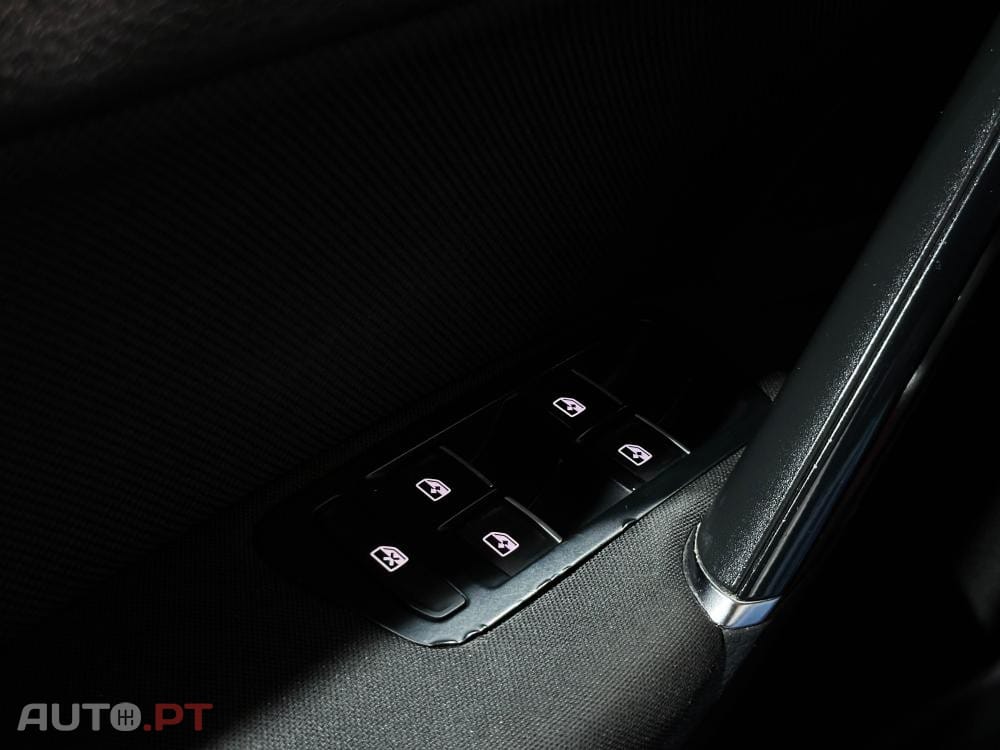 Volkswagen Golf 2.0 TSi GTi DSG Performance