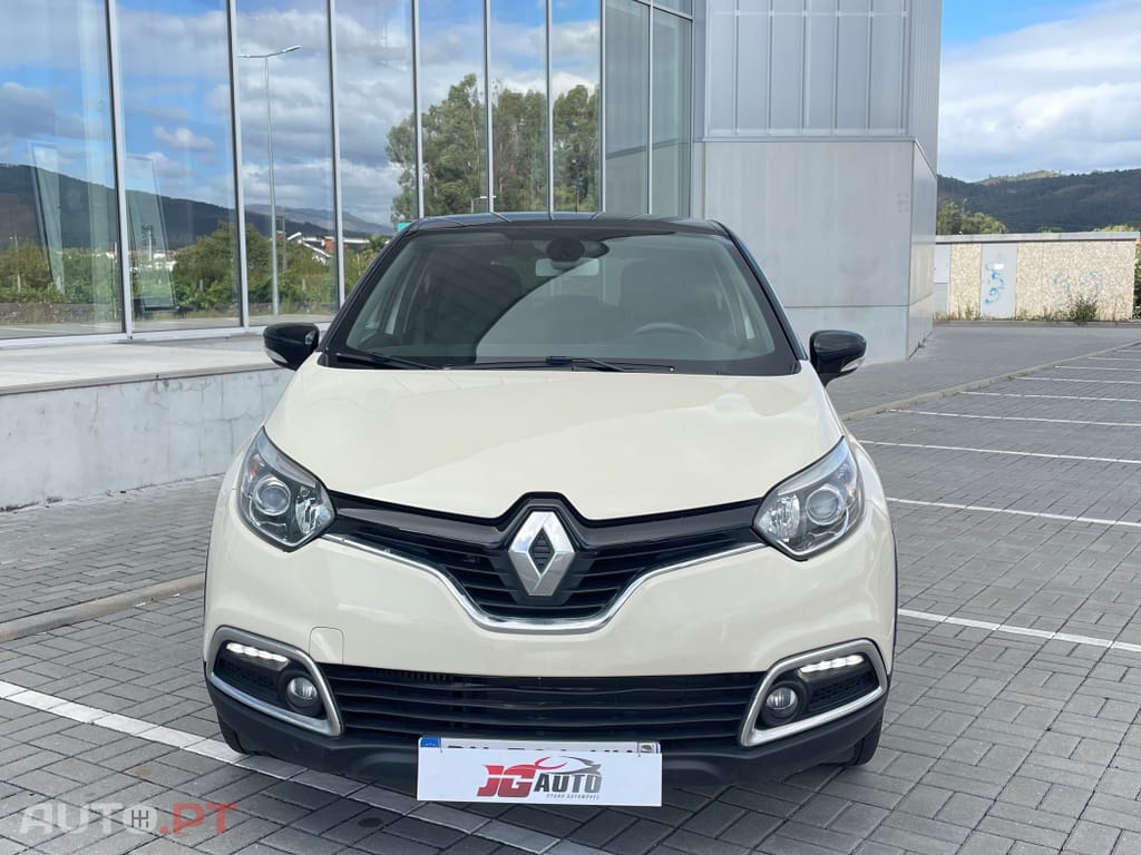 Renault Captur 0.9 TCE Exclusive