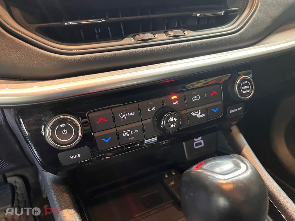 Jeep Compass 1.3 T4 4xe PLUG-IN HYBRID