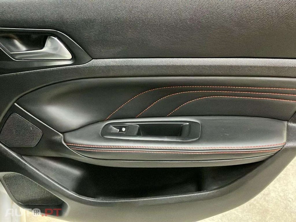 Peugeot 308 THP 205 GT