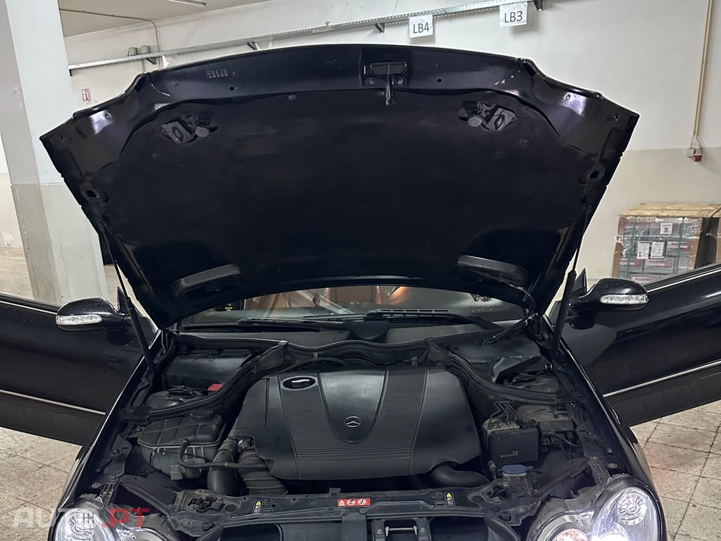 Mercedes-Benz 220 CDI