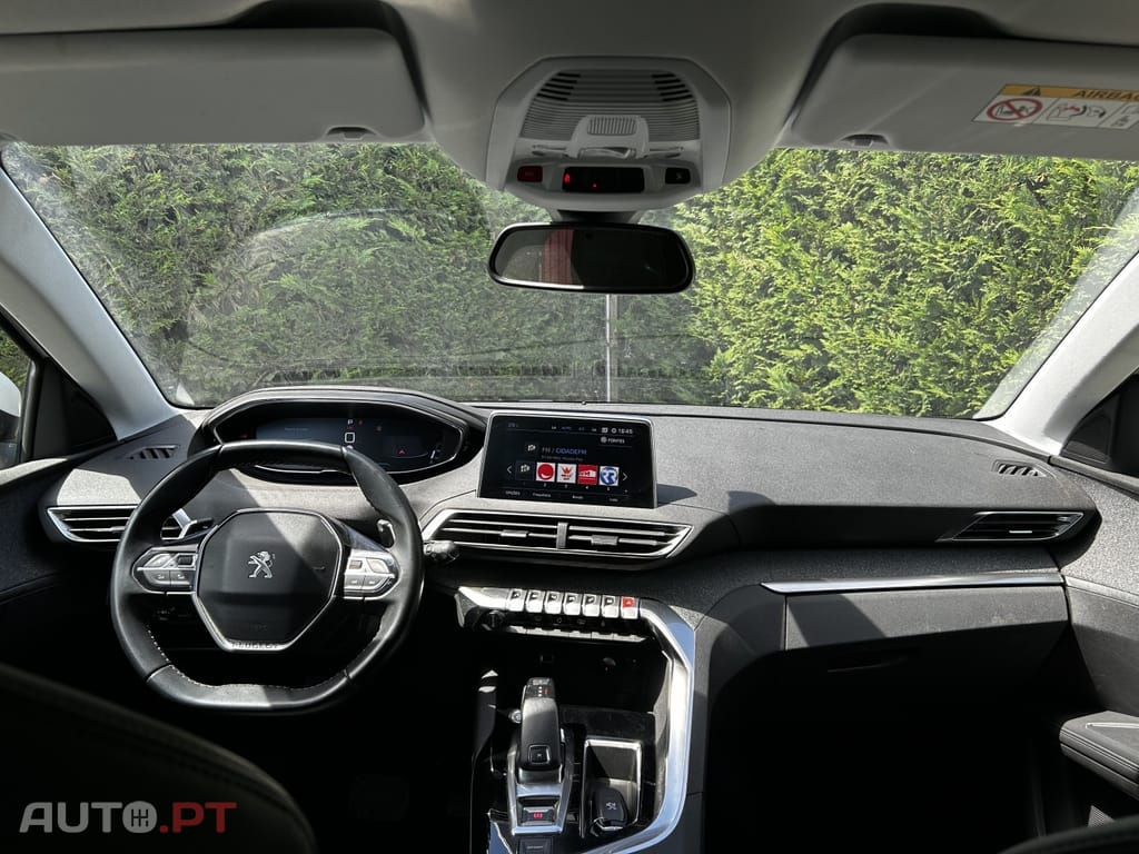 Peugeot 5008 1.5 BlueHDi Allure EAT8