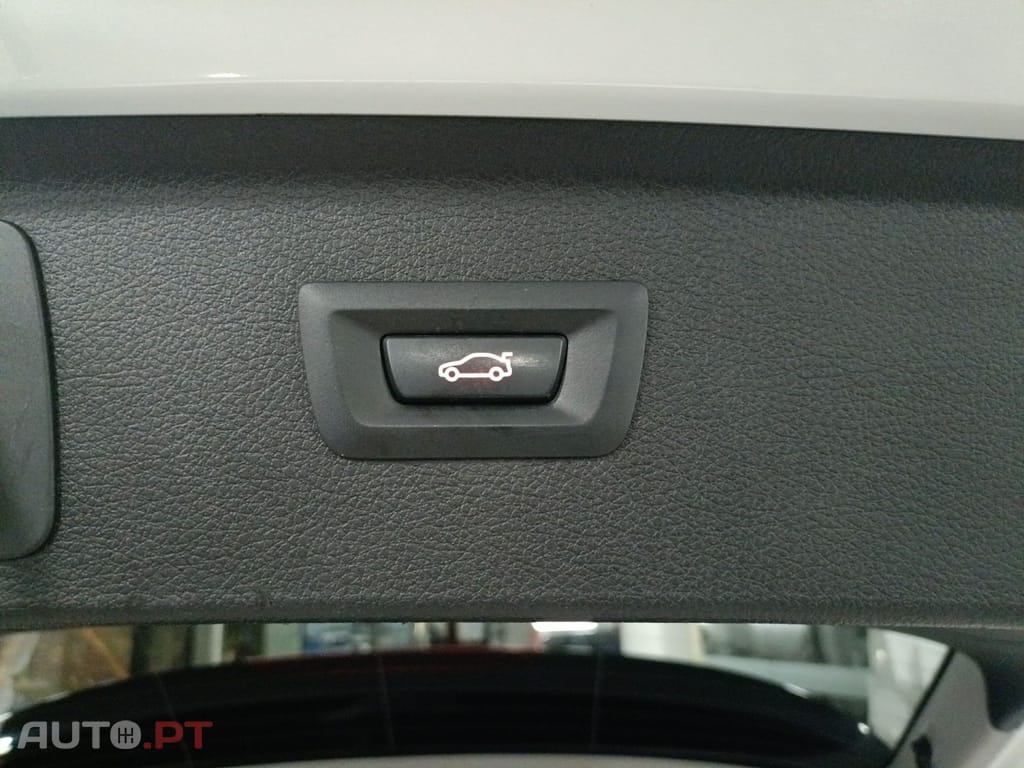BMW 225 Line Sport