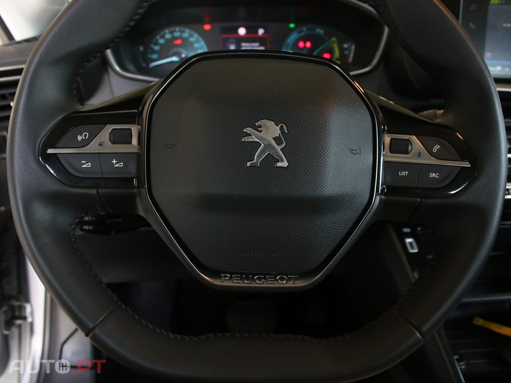 Peugeot E-208 50 kWh Allure Pack