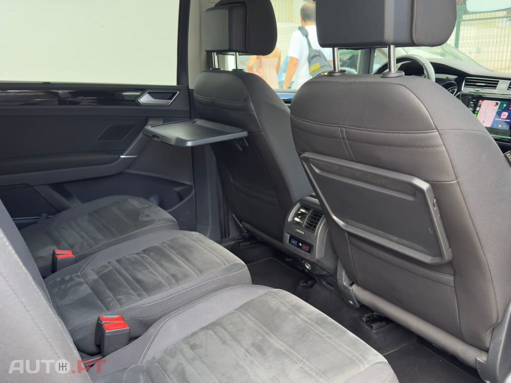 Volkswagen Touran 2.0 TDI Highline