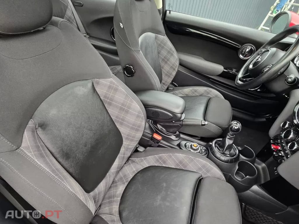 MINI Cooper COOPER D