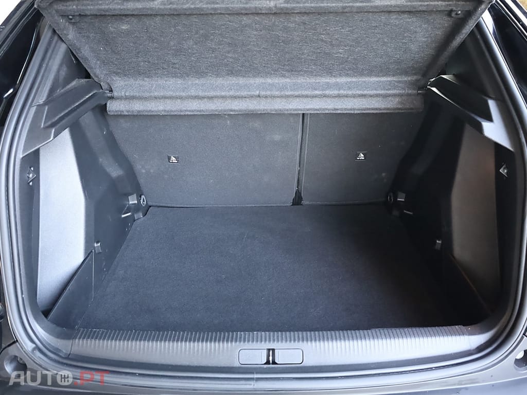 Peugeot 2008 1.2 PureTech Active