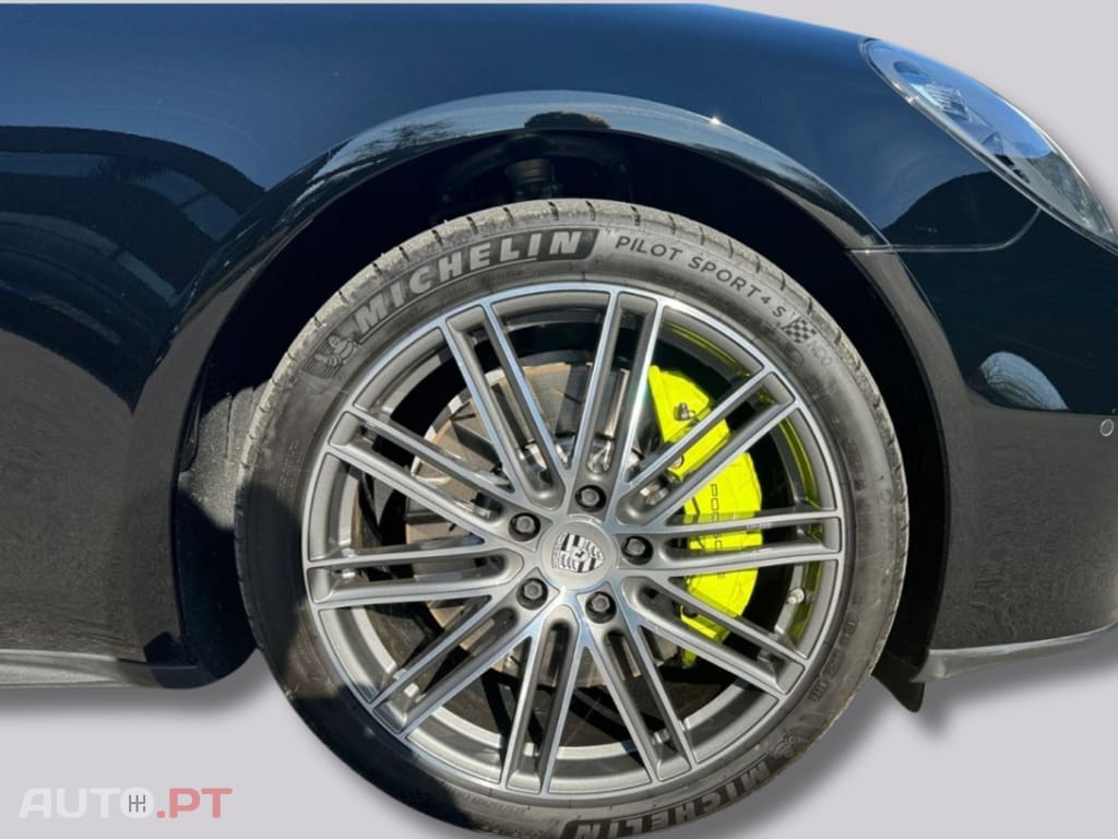 Porsche Panamera I.V.A DEDUTÍVEL 4 E-Hybrid