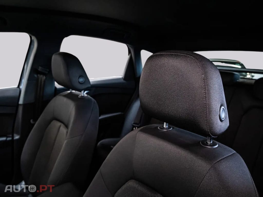 Audi Q4 E-Tron I.V.A DEDUTIVEL  SPORTBACK 40 S LINE 