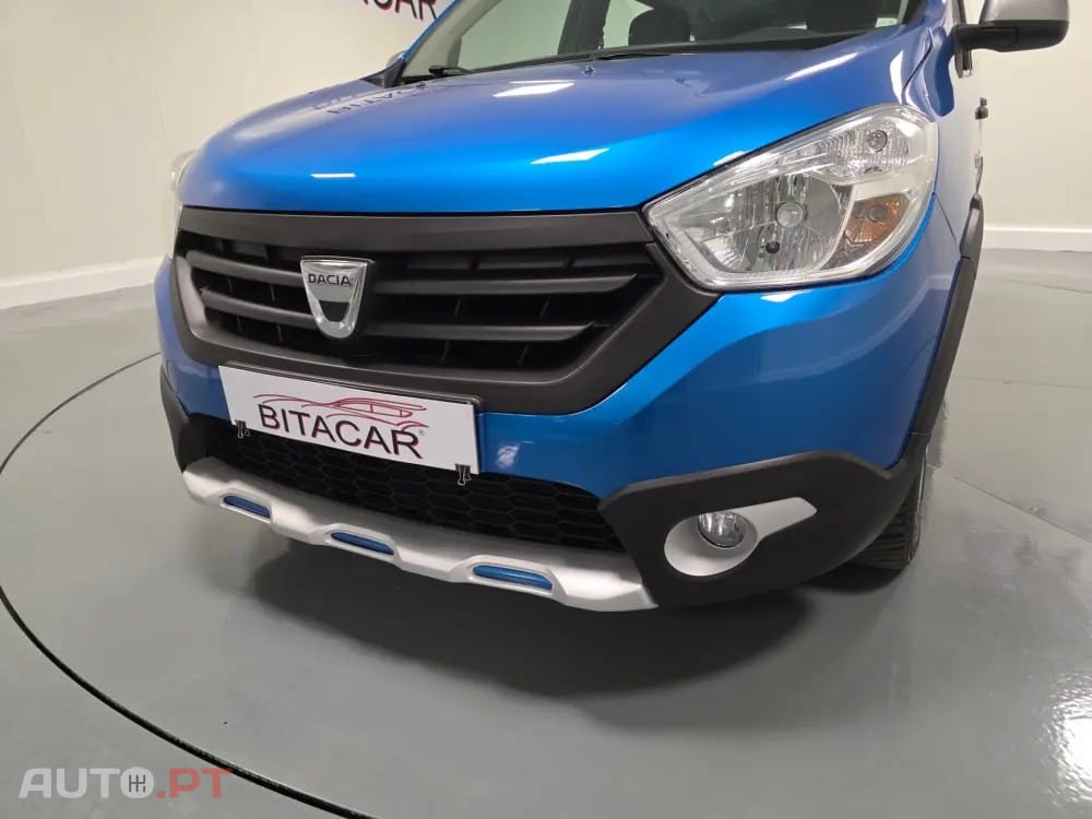 Dacia Lodgy 1.5 dCi Stepway 7L