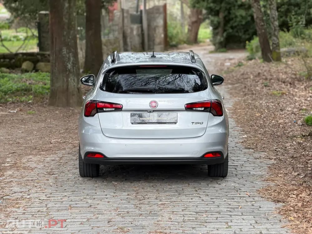 Fiat Tipo 1.3 M-Jet Lounge
