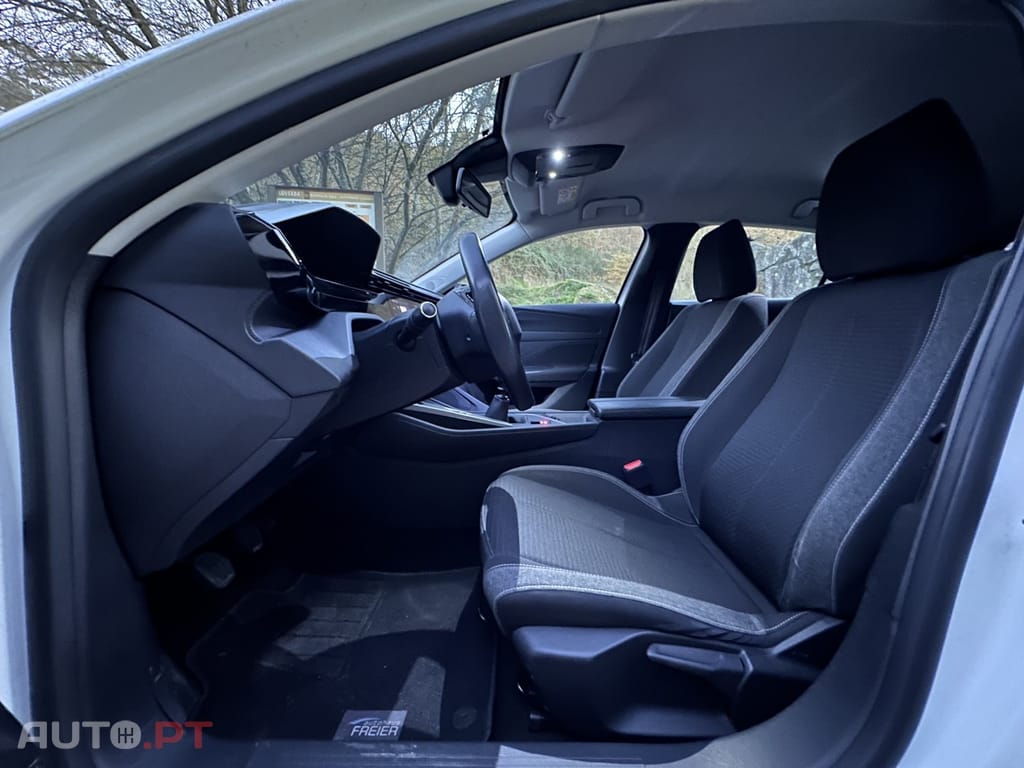 Peugeot 308 1.5 BlueHDi Allure Pack