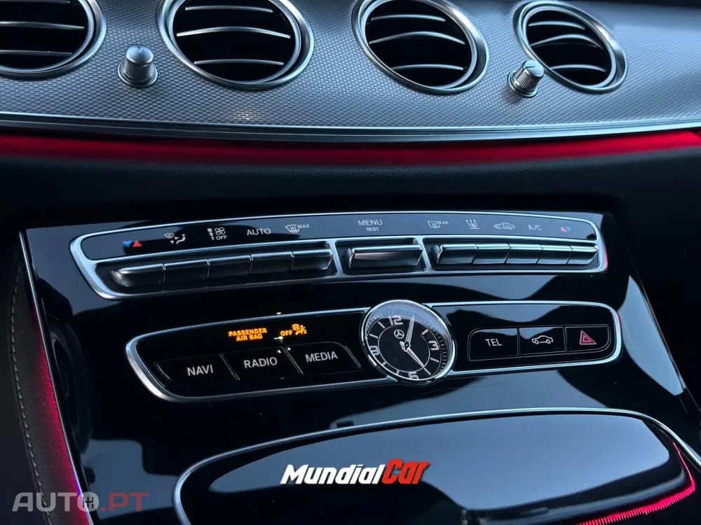Mercedes-Benz E 220 d AMG Line