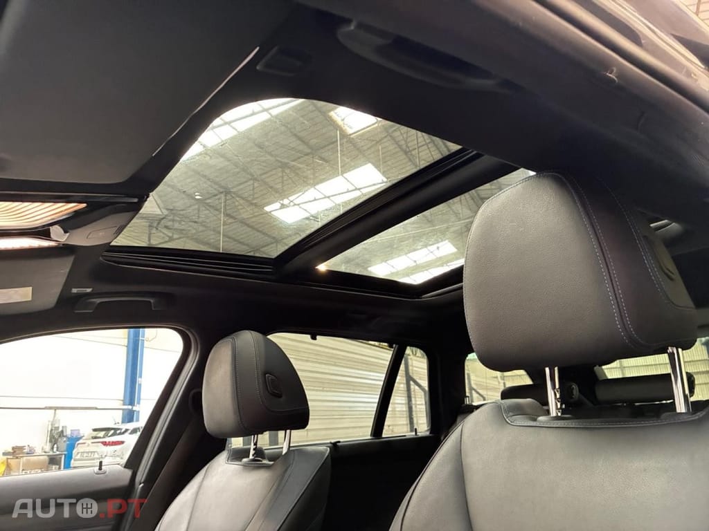 BMW 330 Touring xDrive M Sport