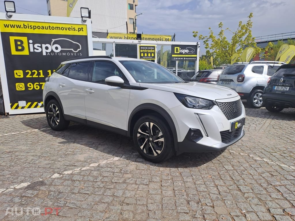 Peugeot E-2008 50 kWh Allure Pack