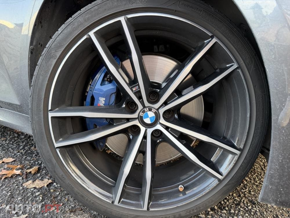BMW 330 e Pack M Auto