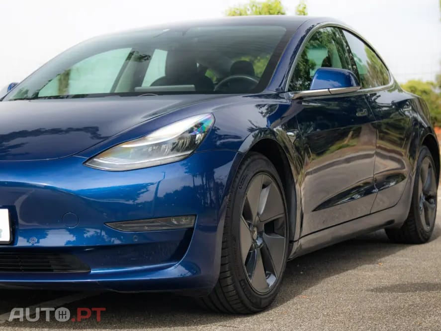 Tesla Model 3 Long-Range Dual Motor AWD