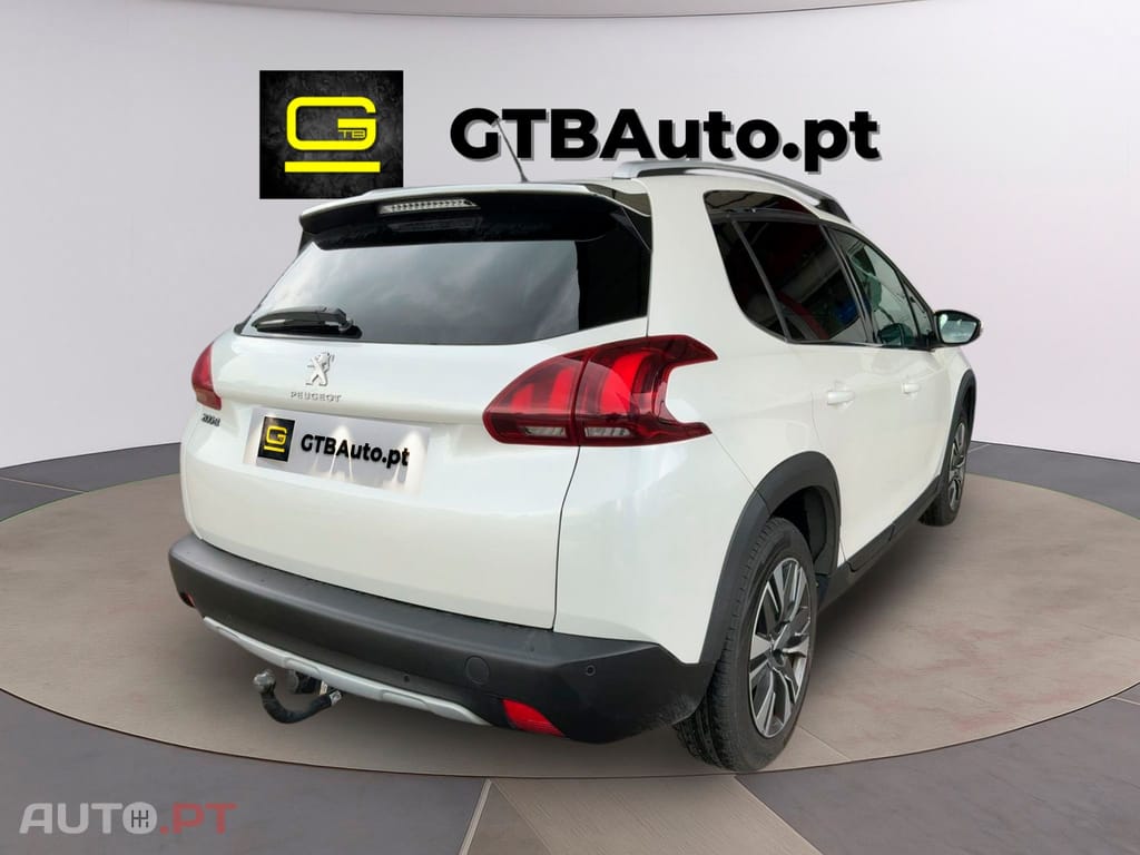 Peugeot 2008 1.2 PureTech Allure EAT6