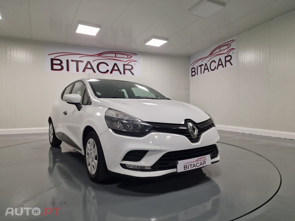 Renault Clio SOCIETE 1.5 DCI ZEN GPS IVA DEDUTIVEL