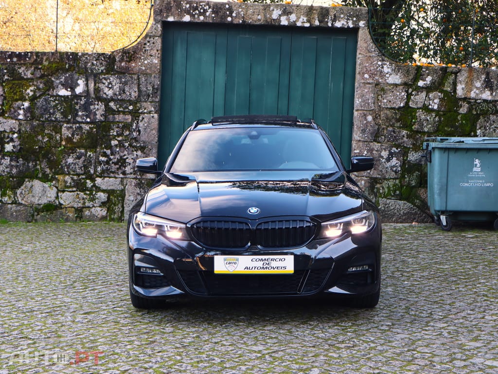 BMW 330 e Touring Pack M Auto.