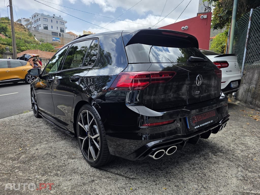Volkswagen Golf 2.0 TSI R DSG