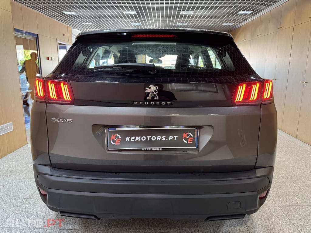 Peugeot 3008 1.5 BlueHDi Active Pack EAT8