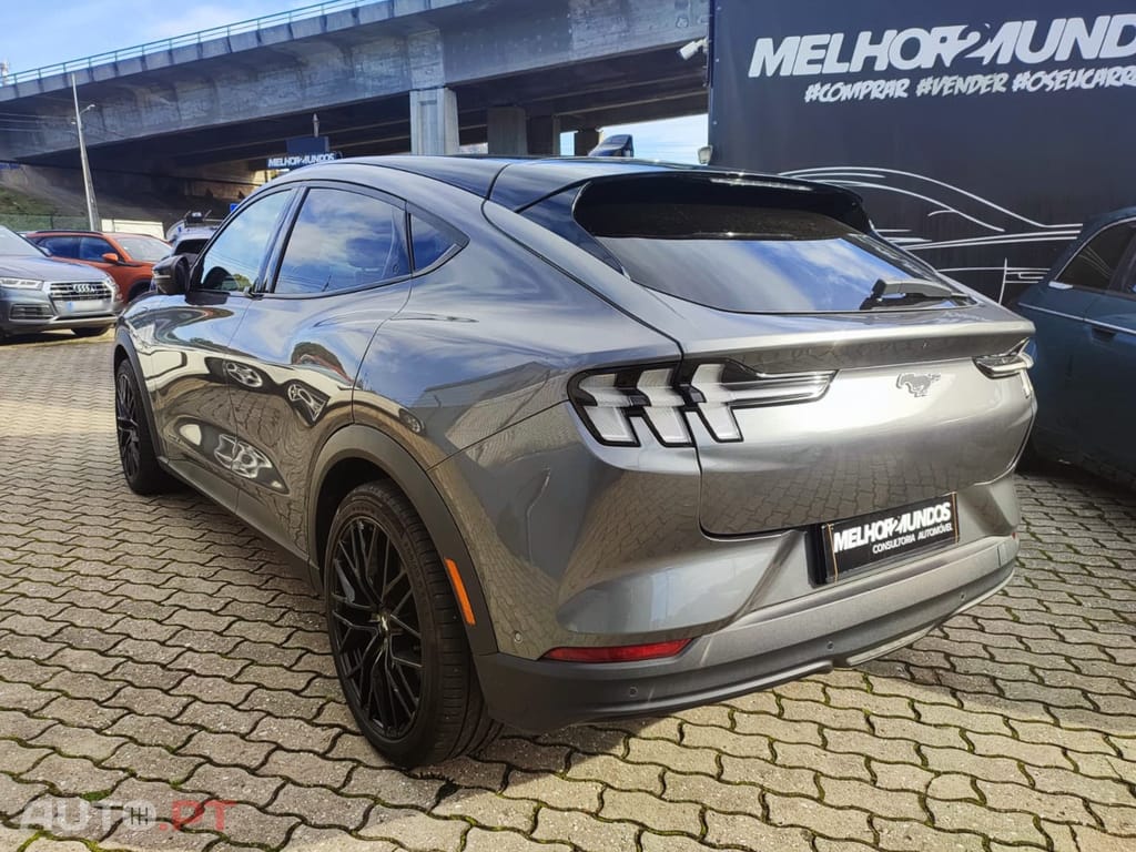 Ford Mustang Mach-E Premium