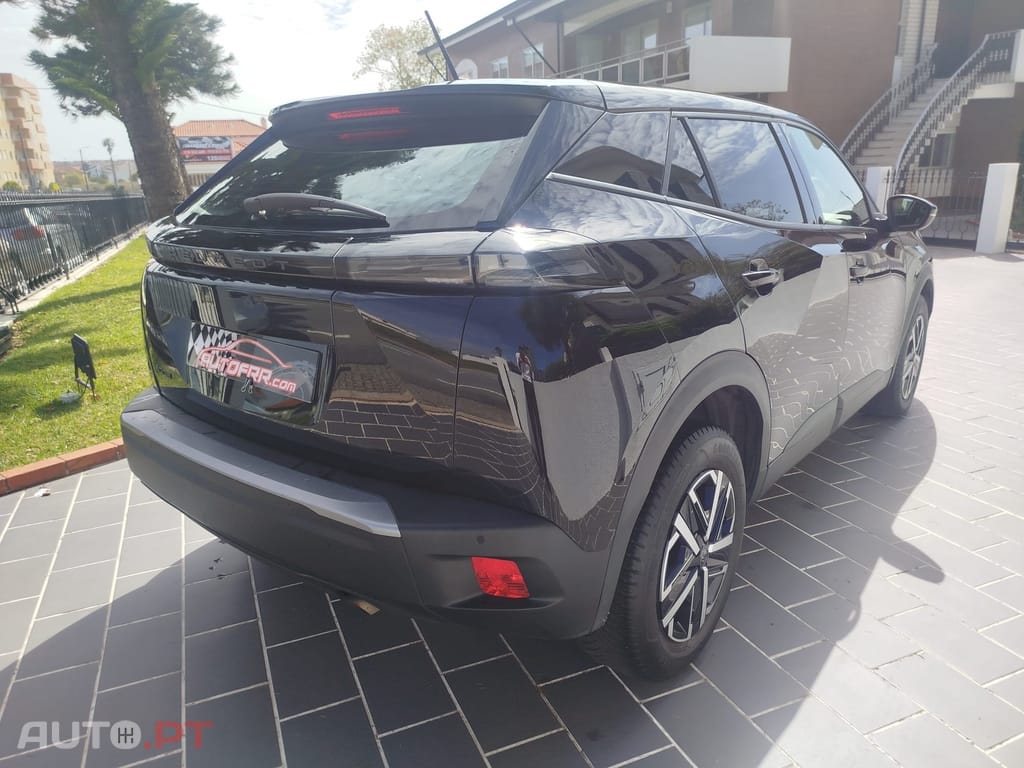 Peugeot 2008 1.2 PureTech Active Pack