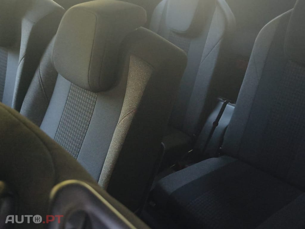 Peugeot 5008 1.5 BlueHDi Active Pack