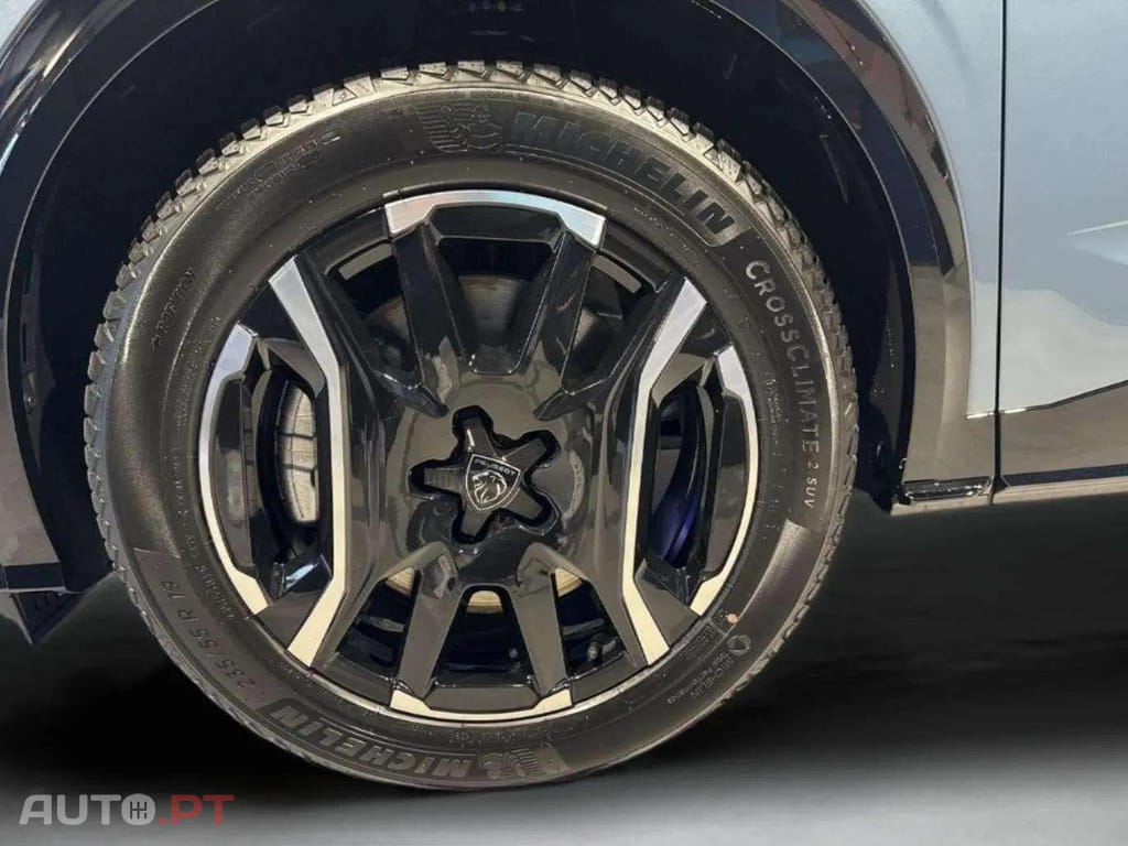 Peugeot E-5008 GT I.V.A DEDUTÍVEL 