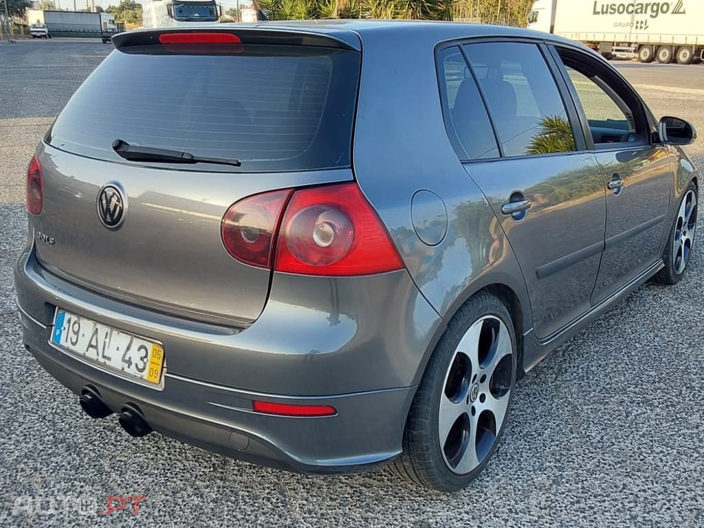 Volkswagen Golf Look GTI